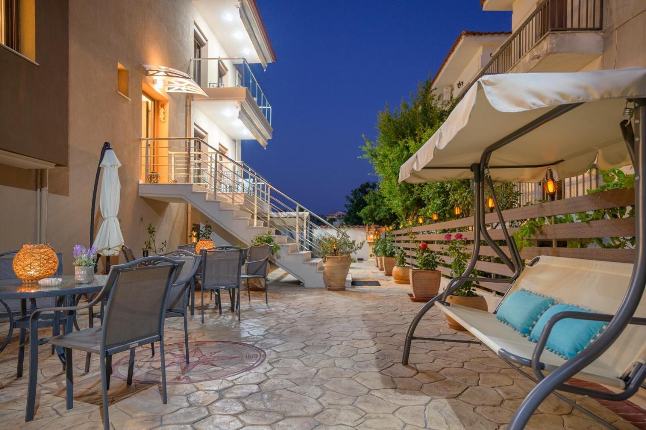 M&B Boutique Apartments Nea Roda Exterior photo
